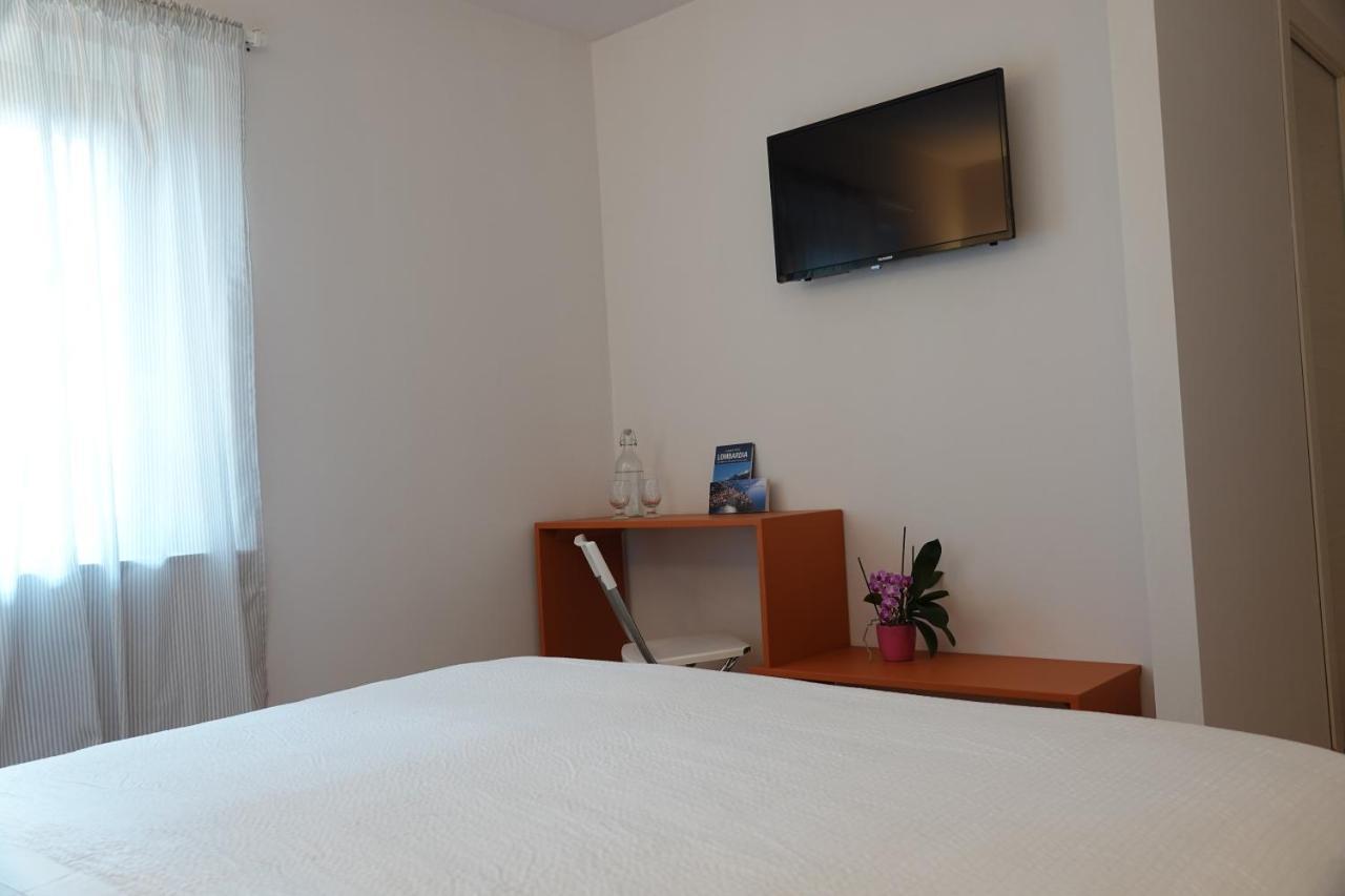 Casale Bella.Vista Bed & Breakfast Pianello Del Lario Exterior foto